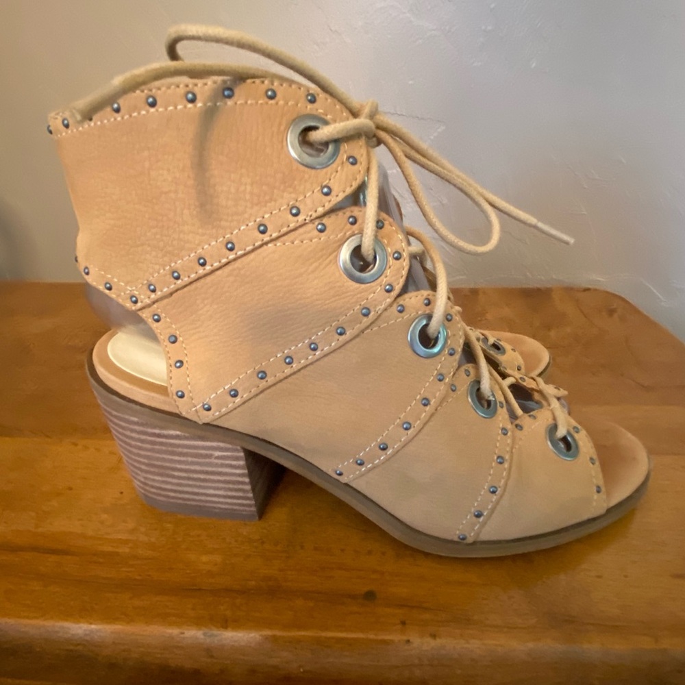 Jessica Simpson Ryanna Womens Studded Lace Up Heels Tan Sz 7 M